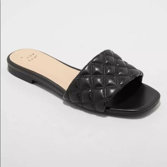 a new day Shoes - Quilted Black Slides - Size 6